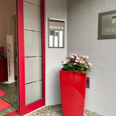 Dompanorama Der Weisse Pfau Fuer 2-4pers *