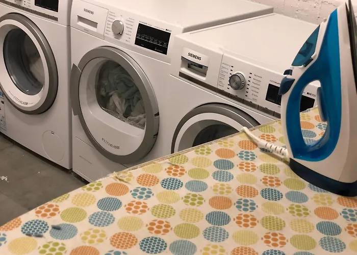 Dompanorama Der Weisse Pfau Fuer 2-4pers * שפייר